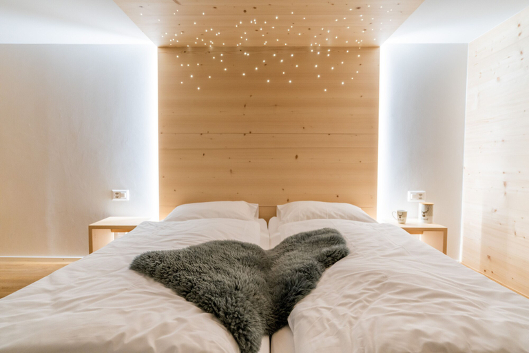 Bedroom 2, Hotel Wasserfall, La Gruyère