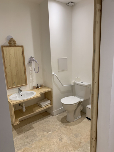 Bathroom 4, Moulin de la Roque, Vaucluse