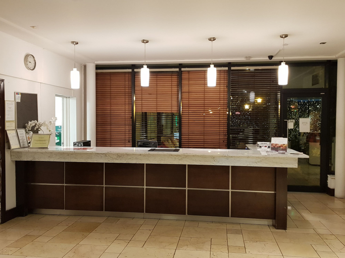 Others 5, Ashbourne House Hotel