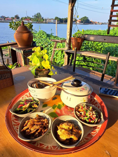 Food & Drinks 5, Baan GoLite Ko Kret, Pak Kret