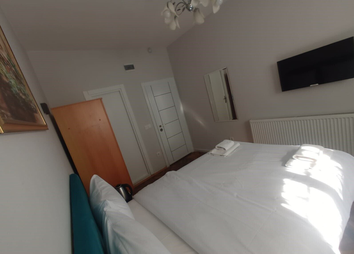Bedroom 3, Buyukada Cinar Hotel, Adalar