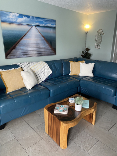 Living area 5, Cognito Townhouse 3 Bedroom Home by RedAwning, Cameron