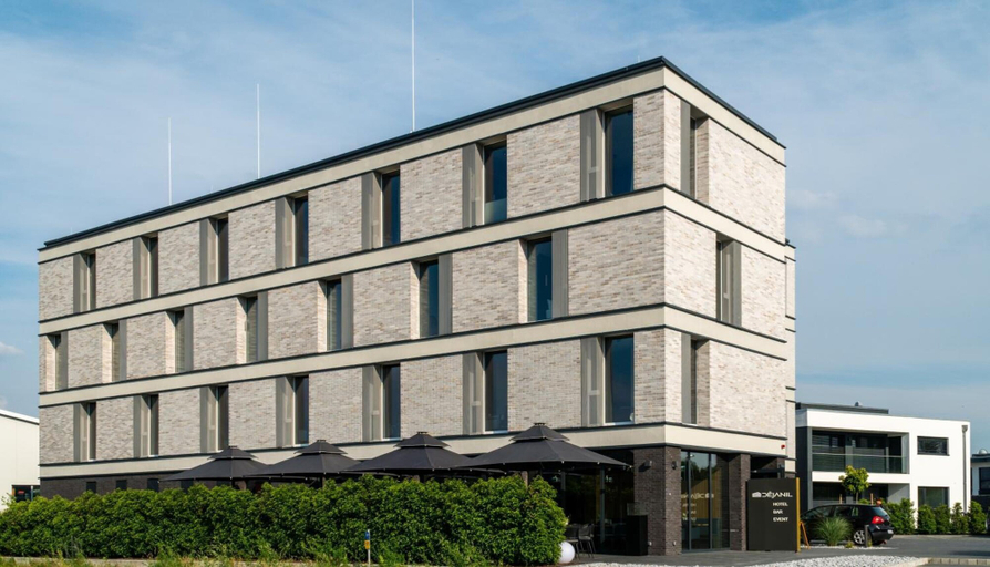 Exterior & Views 2, Akzent Hotel DÉJANIL, Region Hannover