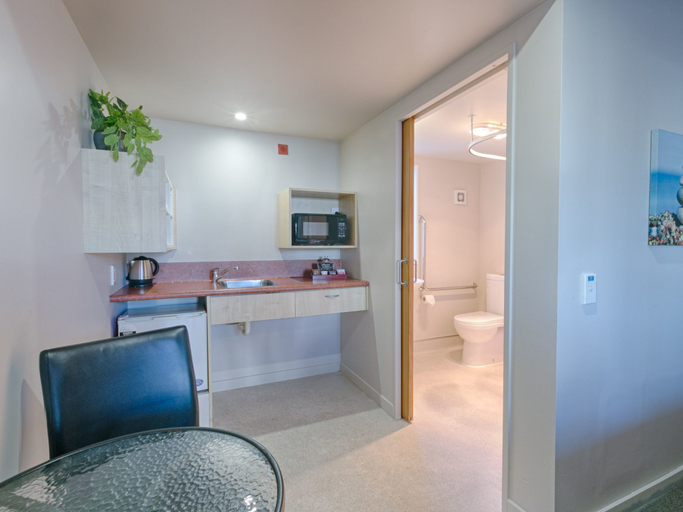 Others 4, Bella Vista Motel Greymouth, Grey