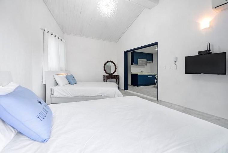 Bedroom 4, Taean J Story Pension, Taean