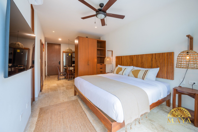 Room 5, NHOA 112A Lux 2BR Condo Plunge Pool in Aldea Zama, Cozumel