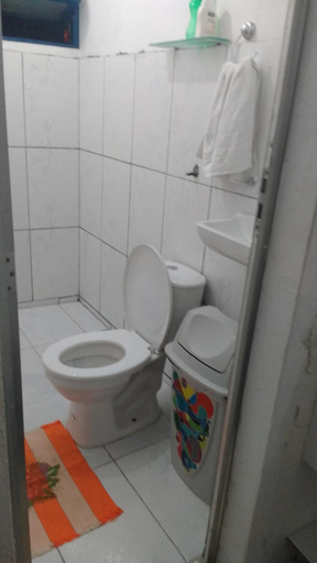 Bathroom 4, Hostel Torre Bahia, Salvador