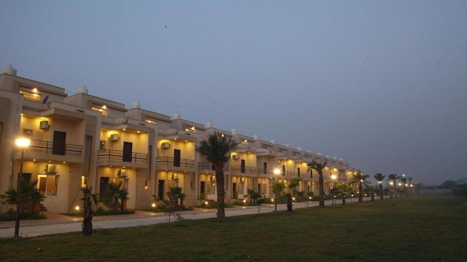 Exterior & Views 1, pearls suits and resorts, Mathura