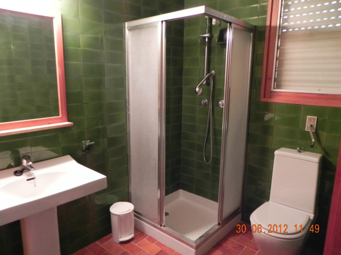 Bathroom 3, Villa Sant Vicenc, Barcelona