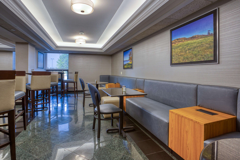 Food & Drinks 5, Drury Inn & Suites St. Louis Fairview Heights, Saint Clair