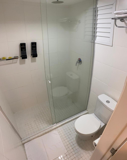 Bathroom, Hotel 7 Itajai, Itajaí