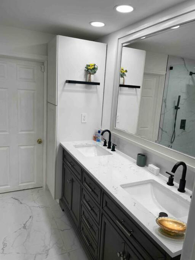 Bathroom 3, Life's a Beach, Palm Beach