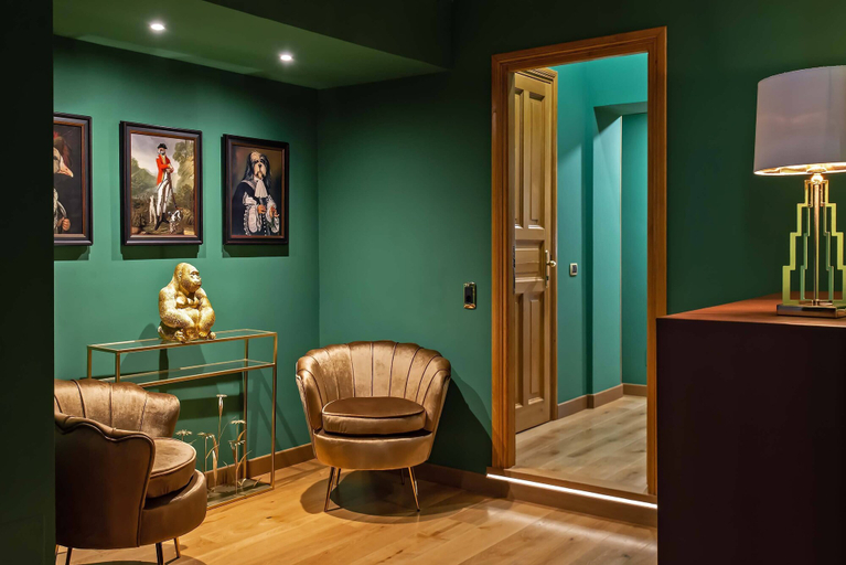 Others 5, Hotel Paba, Rome