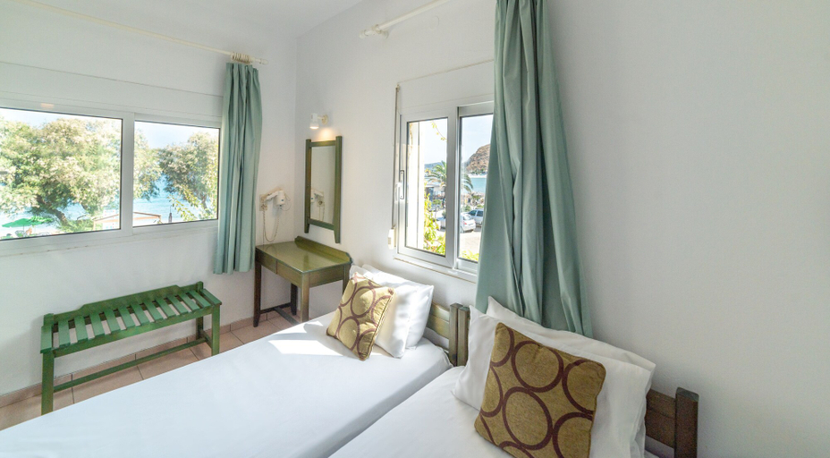 Bedroom 4, Akti Galinis, Crete