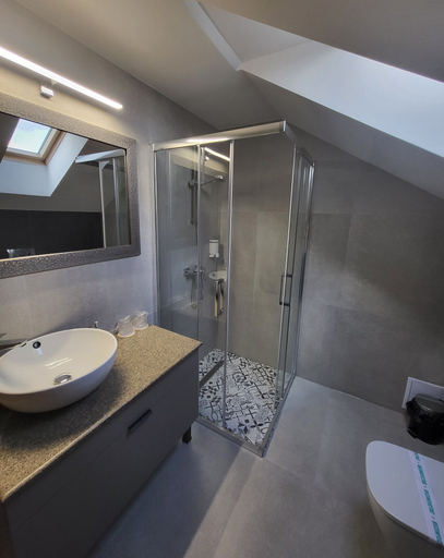 Bathroom 4, XO Residence, Arad