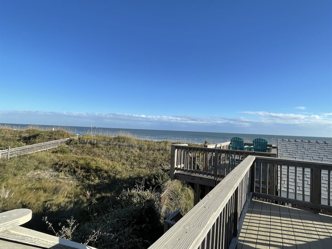Property grounds 2, 39 Almost Heaven Studio Bedroom Condo by RedAwning, Dare