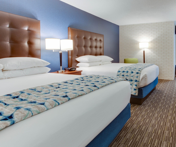 Bedroom 3, Drury Inn & Suites Nashville Airport, Davidson