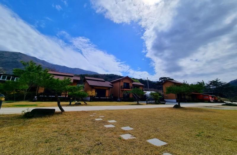 Others 2, Danyang Sosunam Hwangto Mauel Pension, Danyang