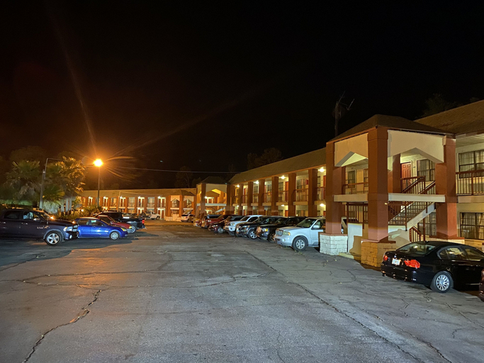 Public Area 5, Budget Inn of Jasper, Hamilton