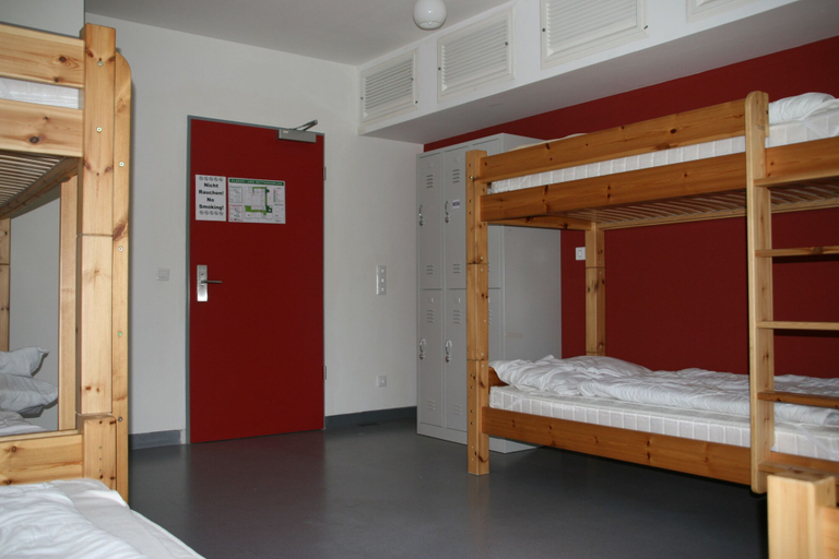 Bedroom 3, Babelfish Hostel, Würzburg