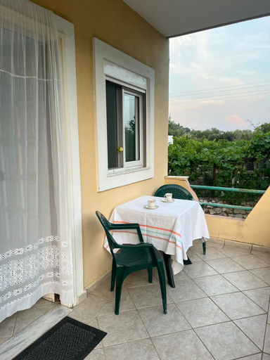 Others 3, Eden Apartments, Vlorës