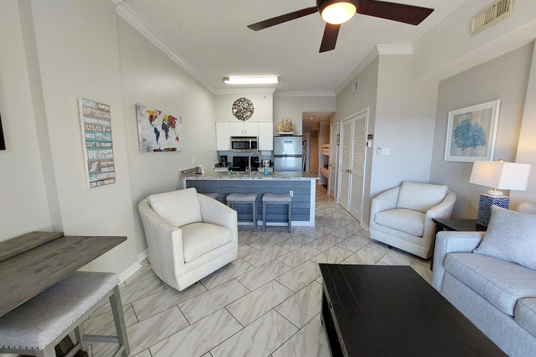 Interior 2, Royal Palms 1306 1 Bedroom Condo by RedAwning, Baldwin