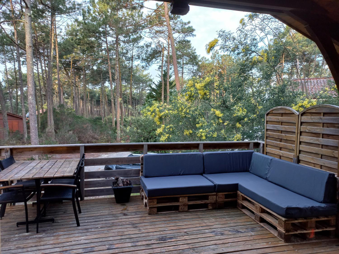 Others 5, CHALET A NATURISTE Le TIKI, Gironde