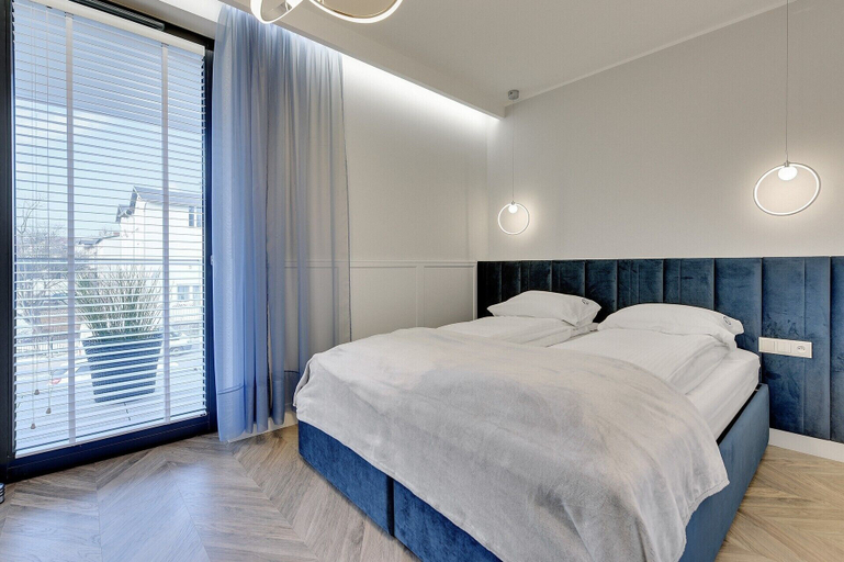 Bedroom 2, Luxury Apartments - Okrzei Residence, Gdańsk City