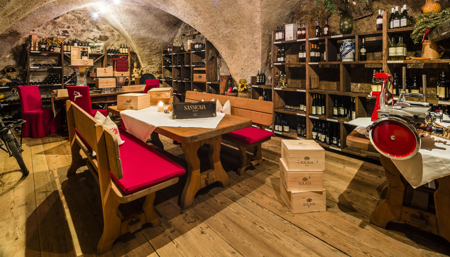 Food & Drinks 5, Saltauserhof, Bolzano