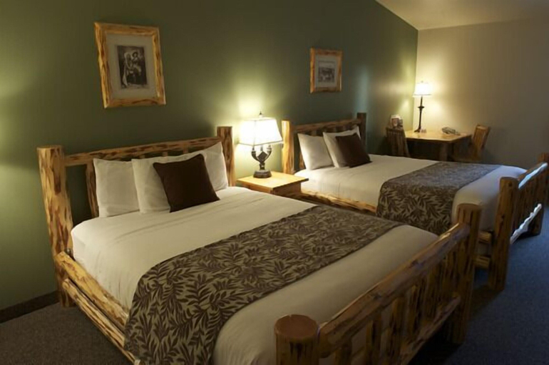Bedroom 4, Cody Legacy Inn & Suites, Park