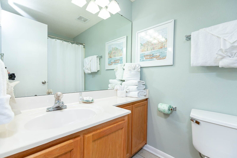 Bathroom 4, Phoenix Viii 8506 3 Bedroom Condo, Baldwin