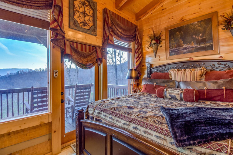 Bedroom 2, #2170 Wow!!!, Sevier
