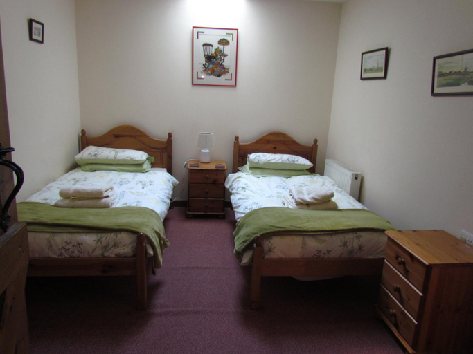 4, Prestwick Byre, Surrey