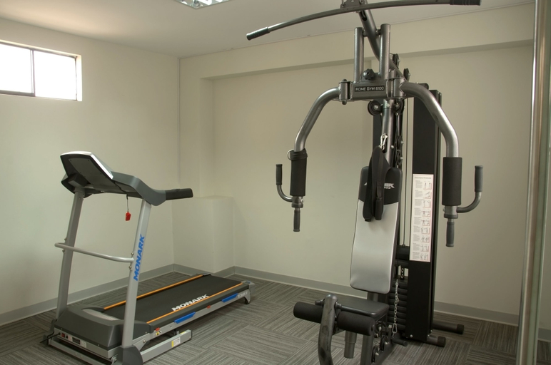 Gym 4, Hotel San Remo, Lima