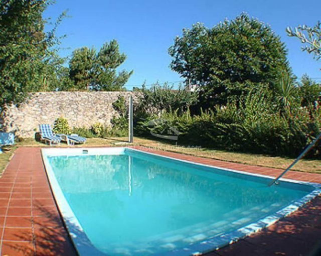 Outdoor pool, Casa do cruceiro, A Coruña