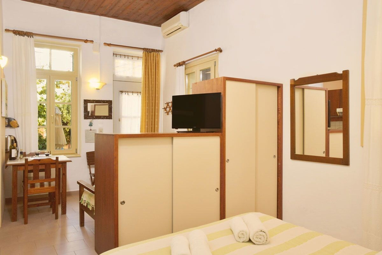 Bedroom 3, Silde Apartments, Crete