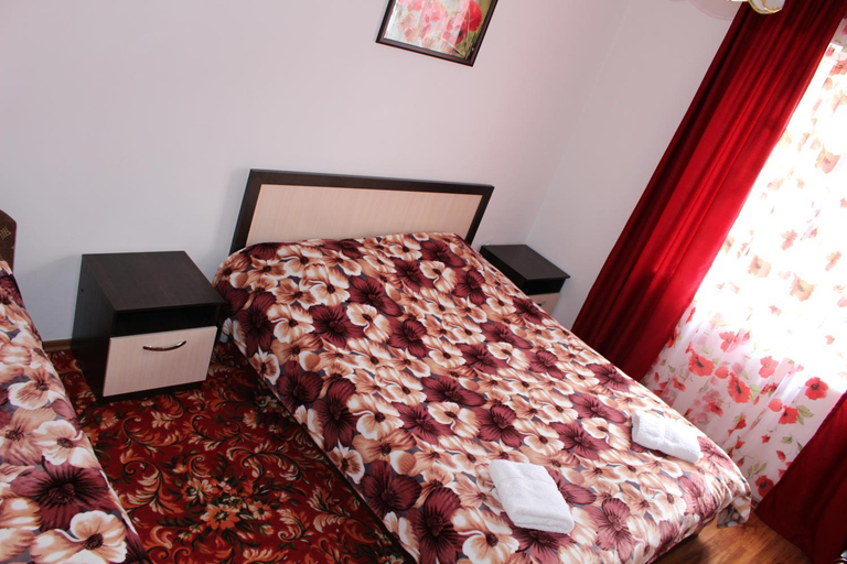 Bedroom 2, Grand Inn, Ysyk-Köl