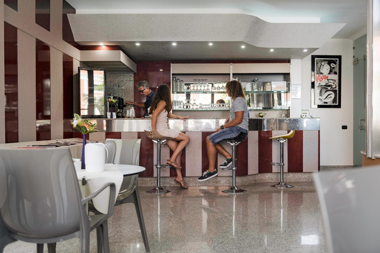 Food & Drinks 3, Hotel Fly, Lecce