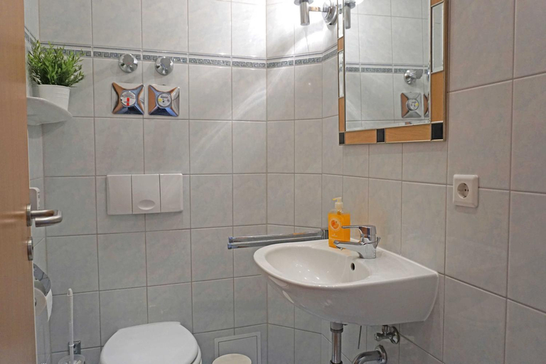Bathroom 2, Villa Anna Meerblick erste Reihe, Vorpommern-Greifswald