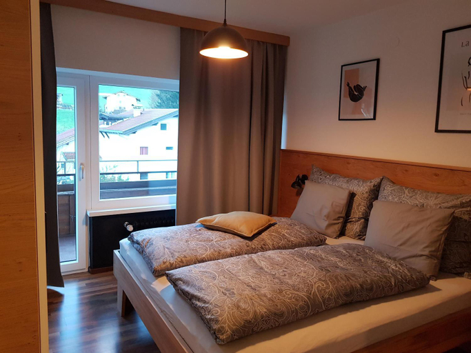 Bedroom 2, Exklusiv Apartment Sonnenalp, Kufstein