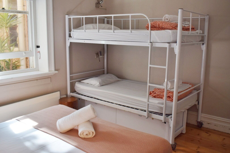 Room 4, YHA Port Elliot, Alexandrina - Coastal