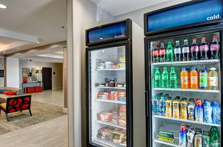 Food & Drinks 5, Hampton Inn Salem, VA, Roanoke