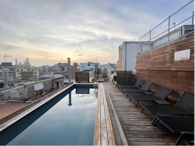 Sport & Beauty 3, Enjoybcn Gaudi Apartments, Barcelona