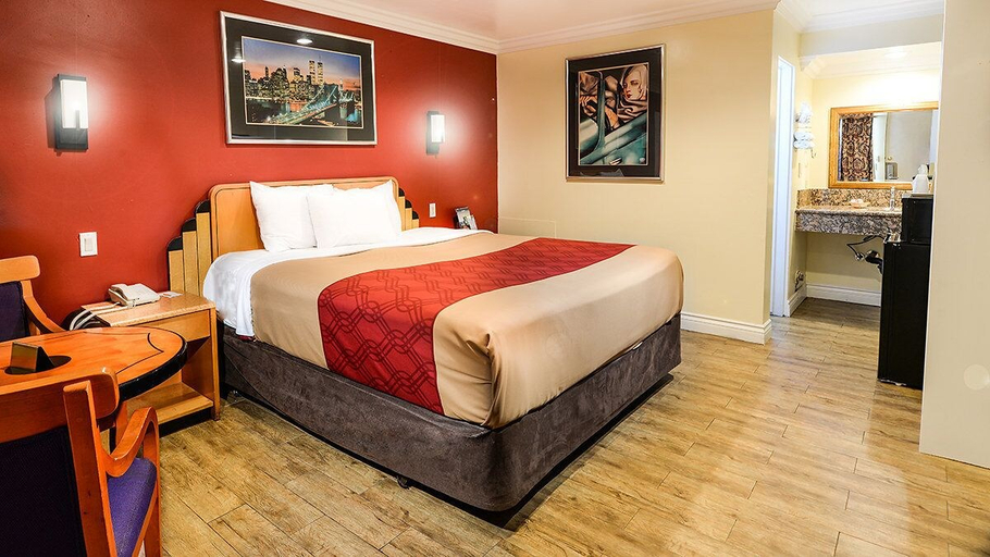 Bedroom 3, Aqua Venture Inn, Los Angeles