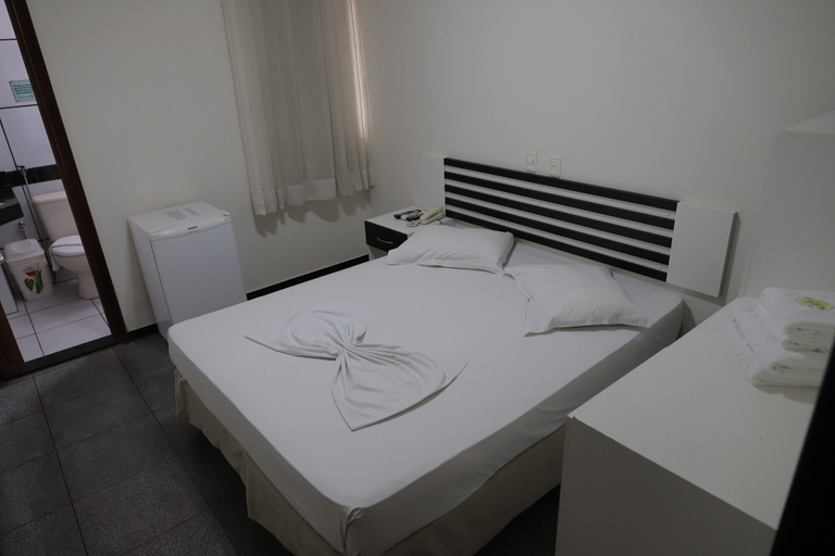 Others 5, Oft Neve's Hotel, Goiania