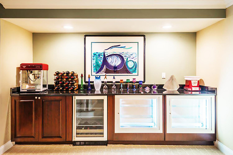 Food & Drinks, Villa Charlotte - Elegant 7 Bedroom, Suffolk