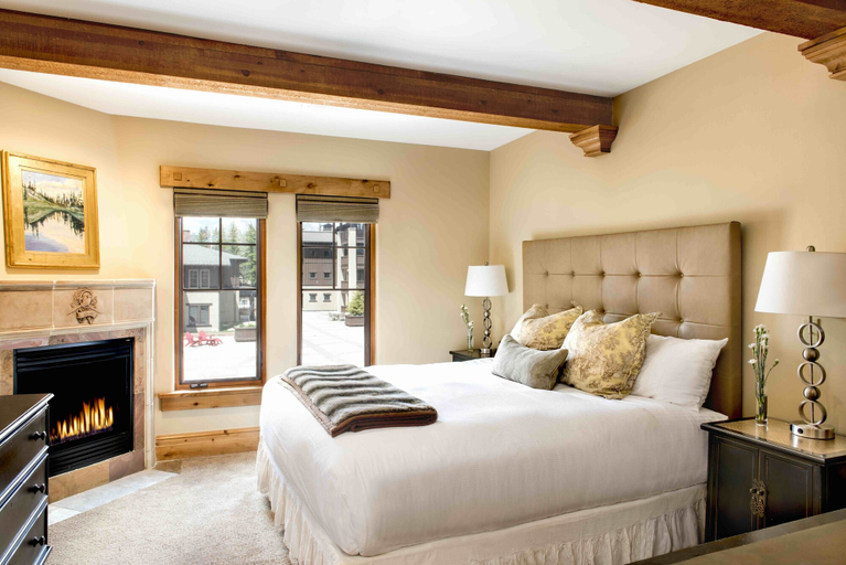 Room, One Bedroom King Suite 1 Apartment Hotel by RedAwning, Summit