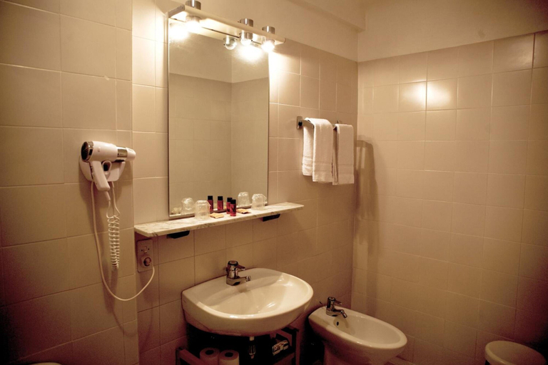 Bathroom 4, Auberge de la Madone, Alpes-Maritimes