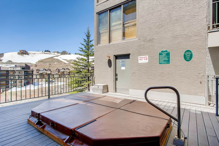 Property grounds 3, Unique & Modern 3 Br/2ba - Ski-in/ski-out 3 Bedroom Condo - No Cleaning Fee! by RedAwning, Gunnison