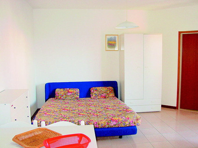 Bedroom 2, Apartments Bianco Nero, Lignano Sabbiadoro, Udine